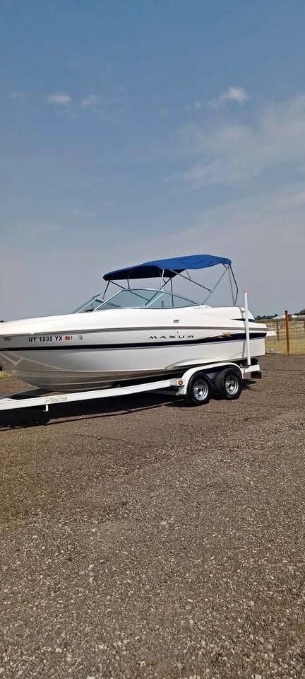 2003 Maxum 2100 SD