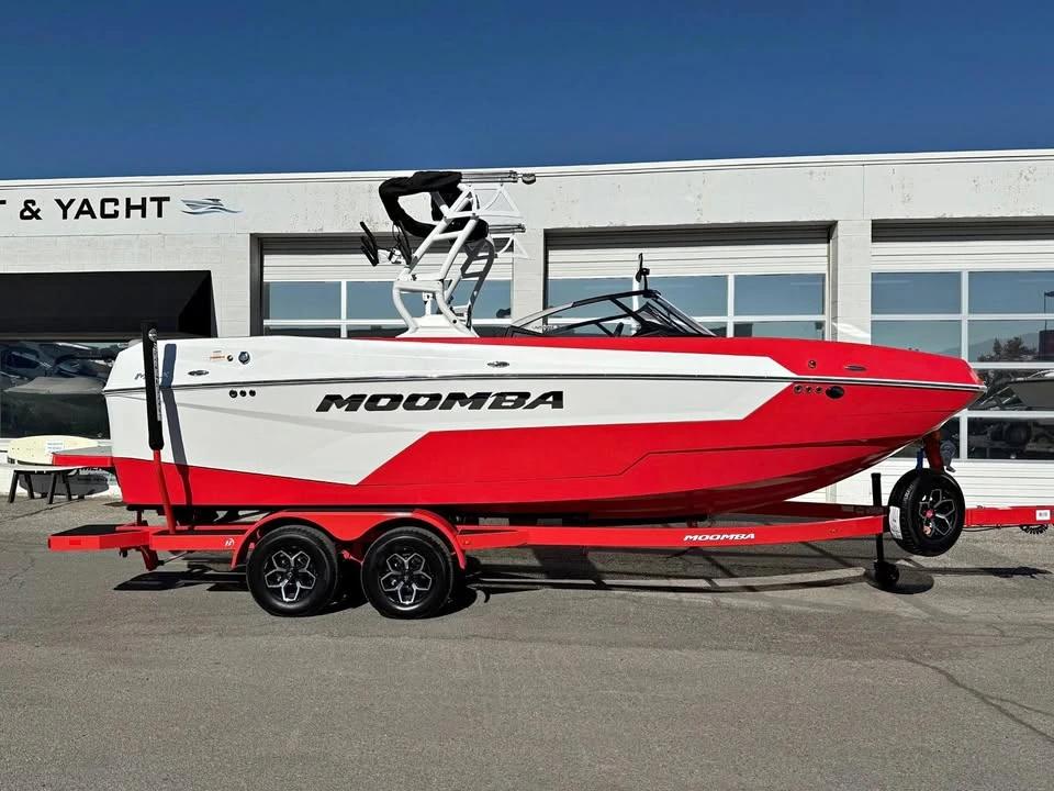 2025 Moomba max