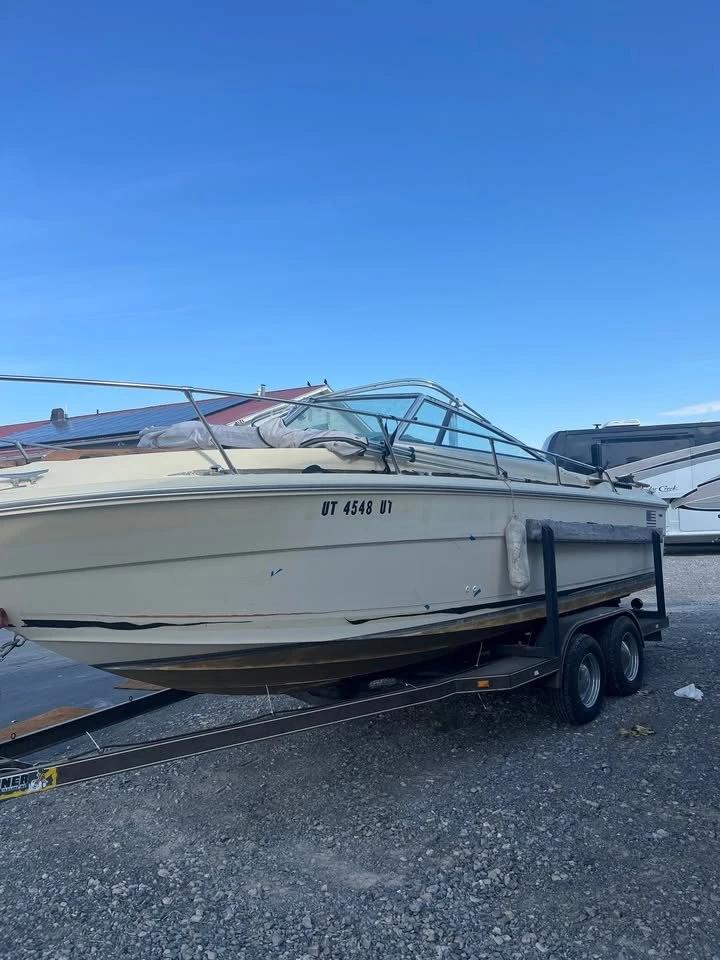 1998 Sea Ray 225