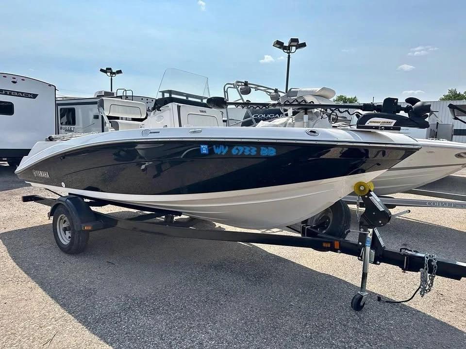 2019 Yamaha 190 FSH Deluxe