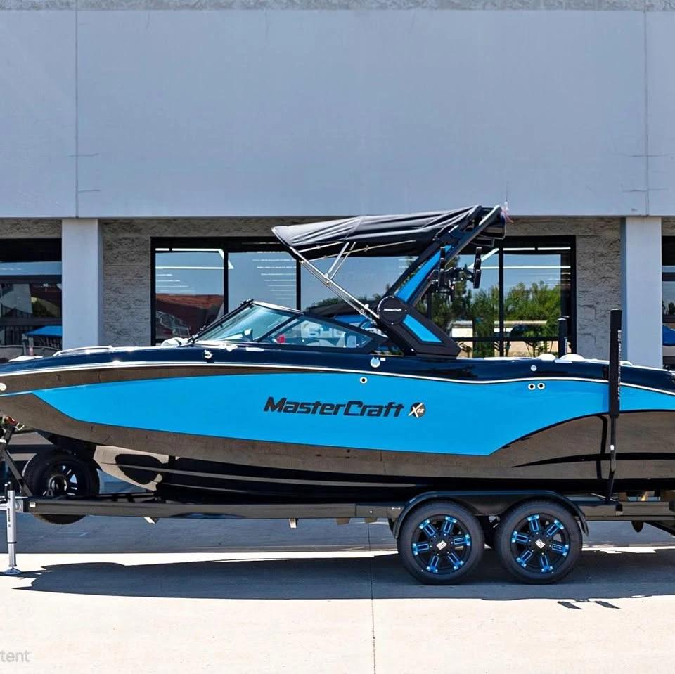 2022 MasterCraft X22