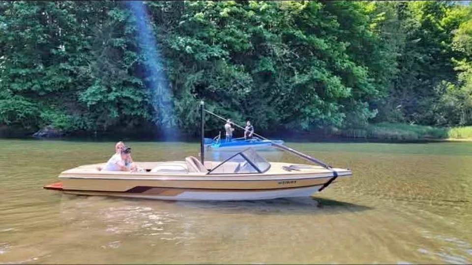 1986 Malibu skier