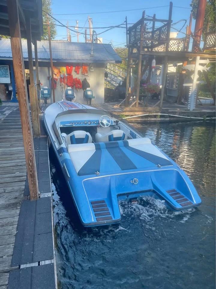 1990 Marlin 240cearo sport boat 240cearo