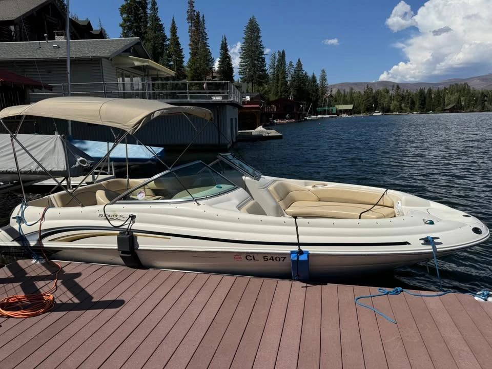 2001 Sea Ray Sundeck 210
