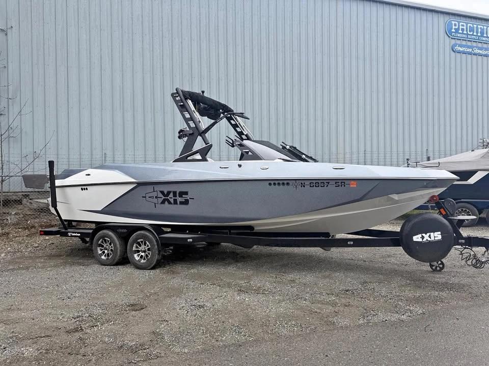 2018 Axis a24