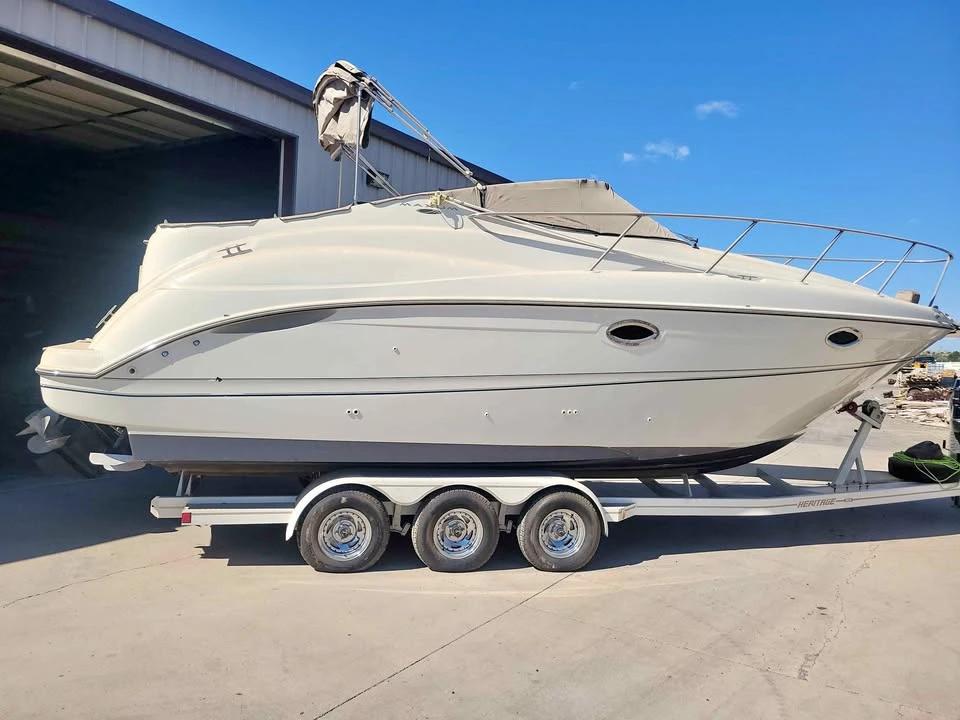 2000 Maxum 2700 SCR