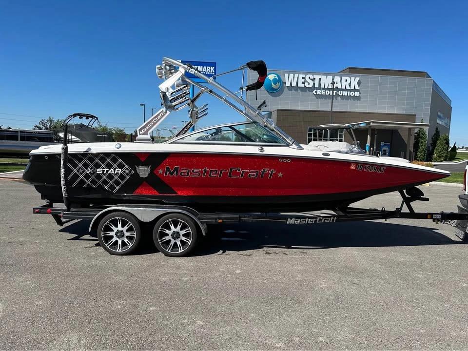 2008 MasterCraft X-Star (40th Anniversary Edition)