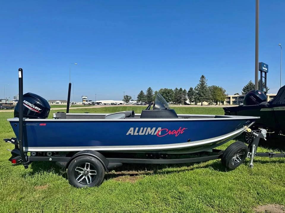 2024 Alumacraft 16.5