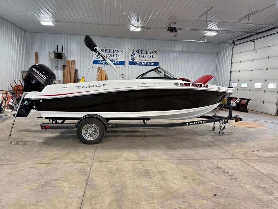 2019 Tahoe 550 TF