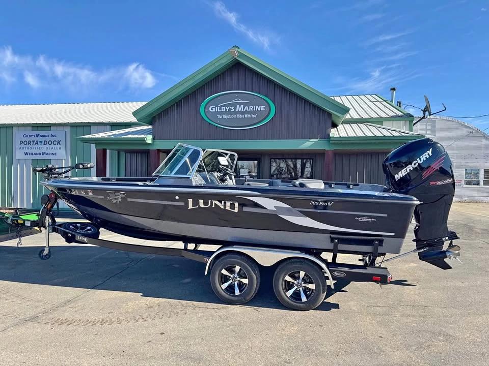 2014 Lund 208 Pro V