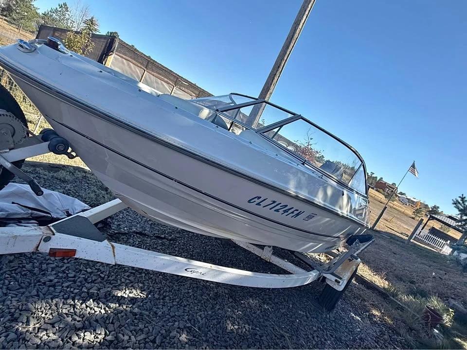 1998 Bayliner Capri