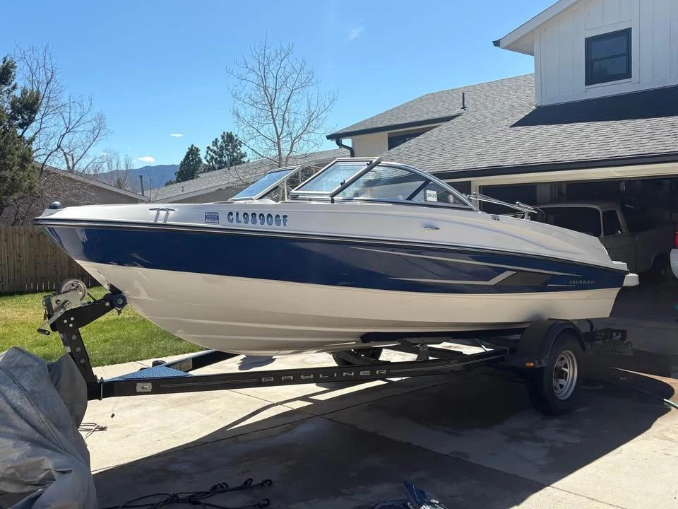 2014 Bayliner 185