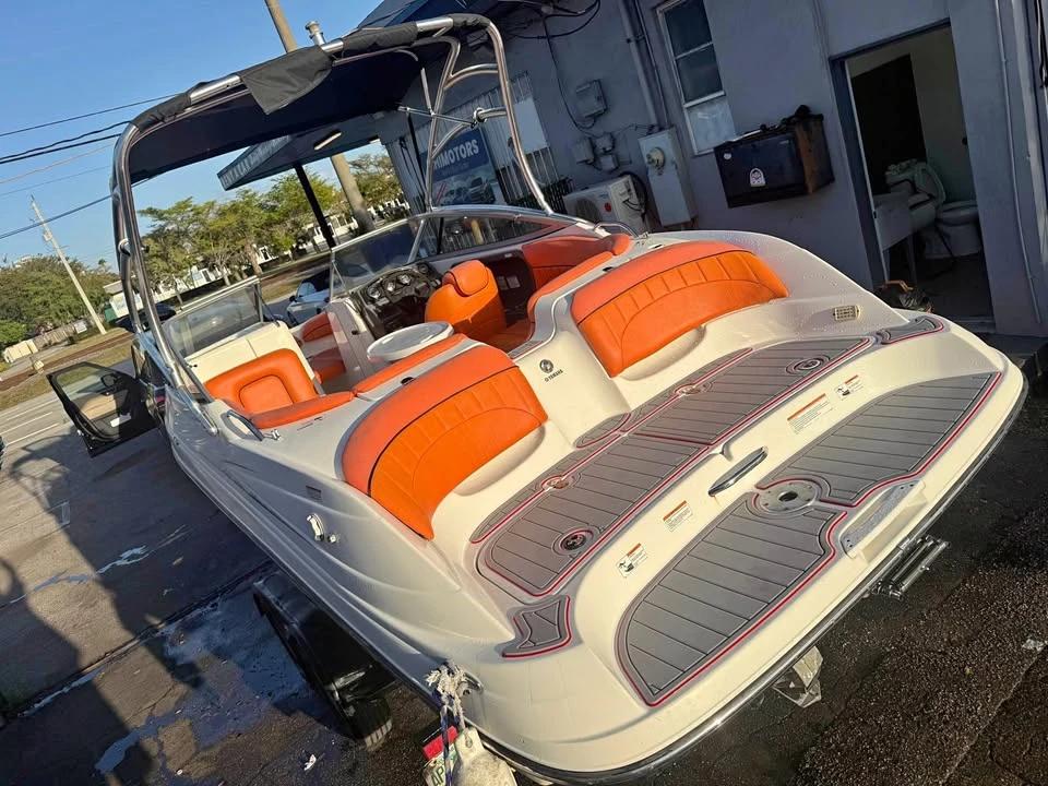 2007 Yamaha AR230