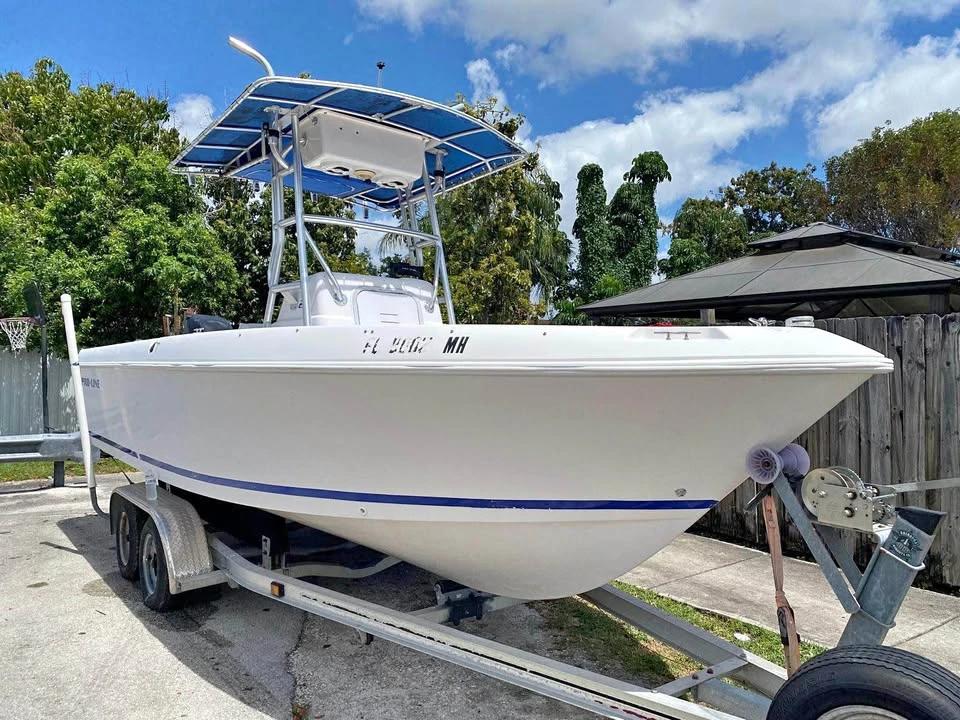 2004 Proline 23 Sport
