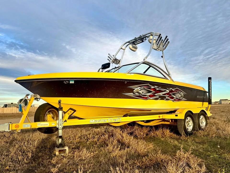 2004 MasterCraft X2