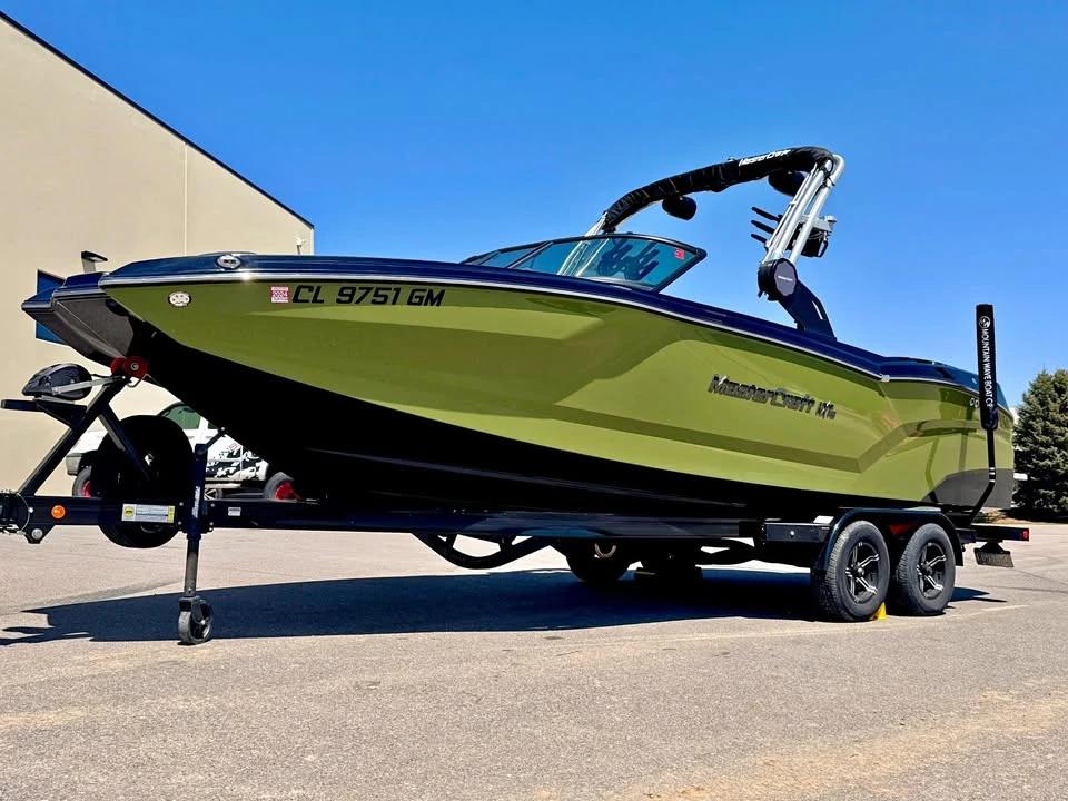 2022 MasterCraft NXT24