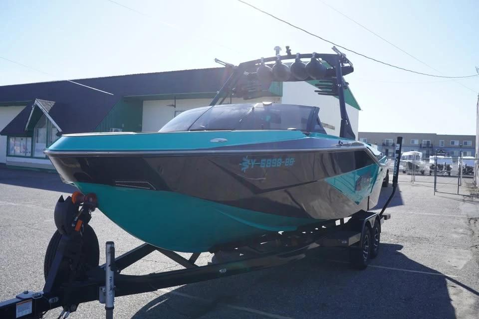 2023 Axis t235