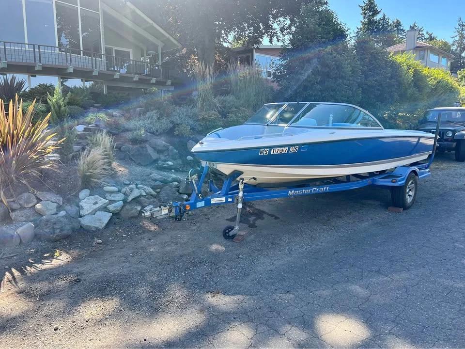 2004 20’ Blue MasterCraft ProStar 197 ProStar 197