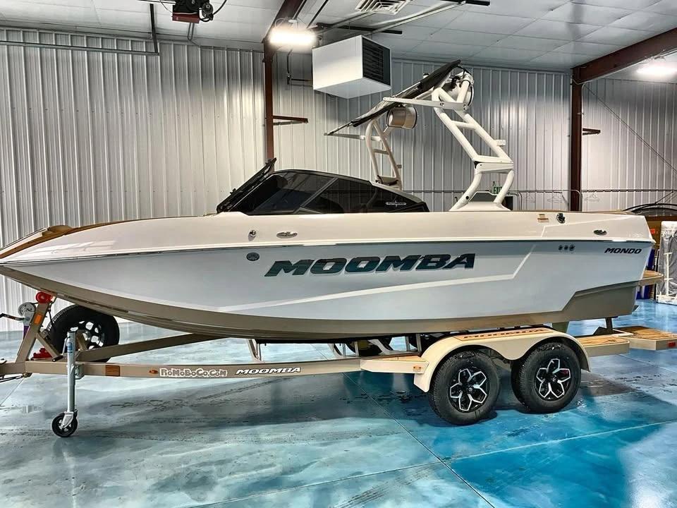 2025 Moomba Mondo (Iced Coffee)