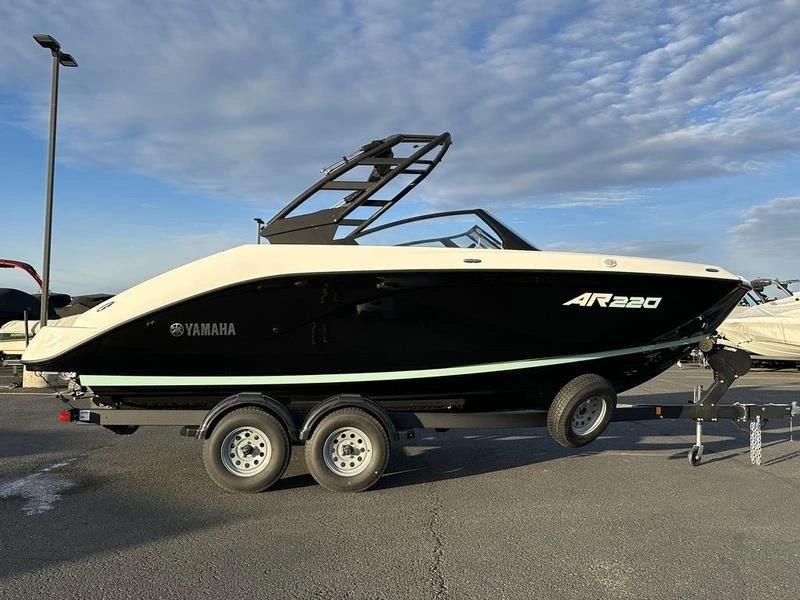 2026 Yamaha ar220 - c0127f