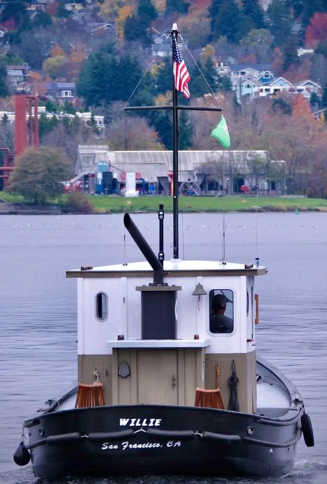 1978 Crosby Yachts tugboat 26′ Crosby Tug