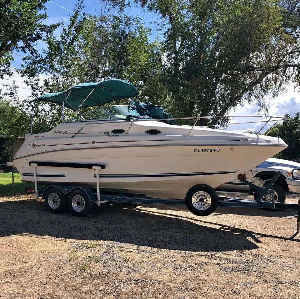 1996 Sea Ray 240 Sundancer