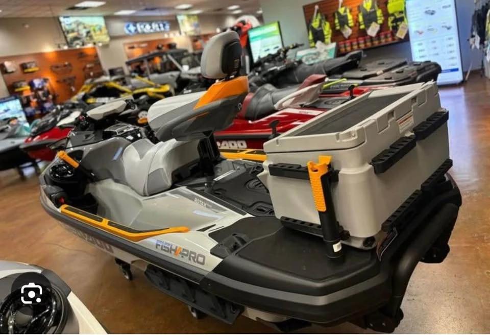2024 Sea-Doo FishPro Trophy