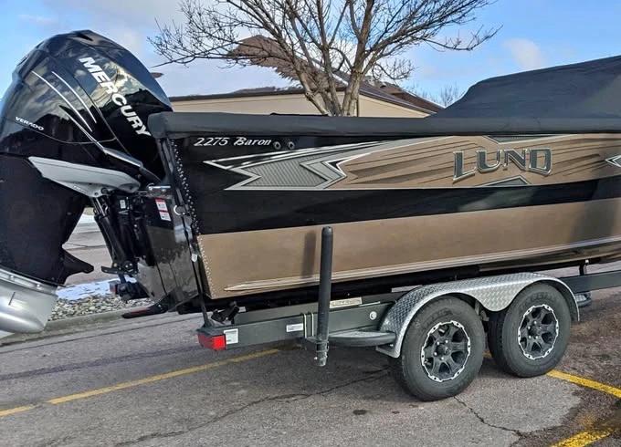 2019 Lund Baron 2275