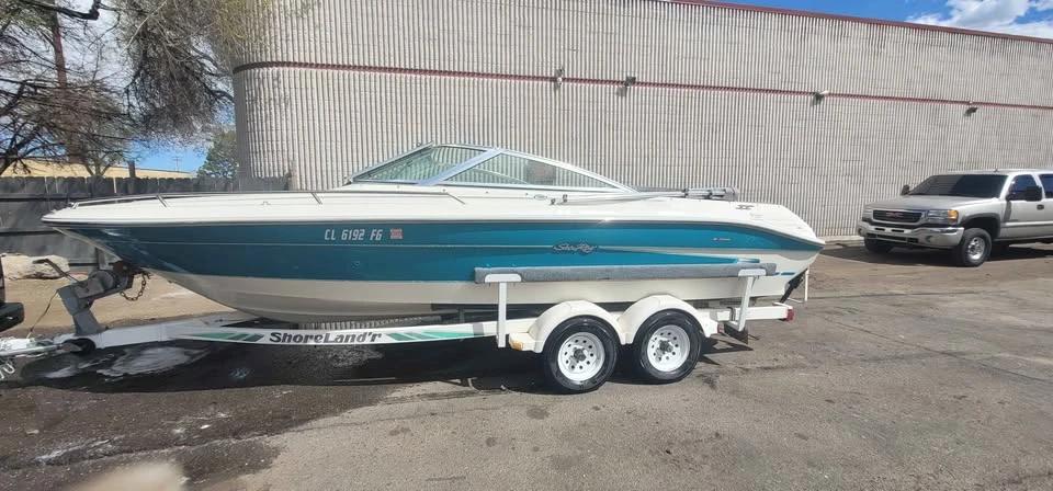 1992 Sea Ray 200 Open Bow