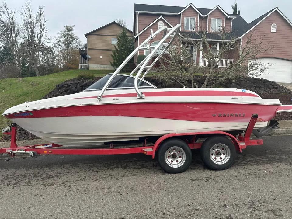 2012 Reinell 210LSE