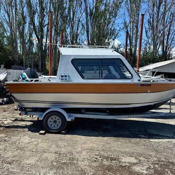 2003 Hewes Craft 20 searunner Sea Runner 200