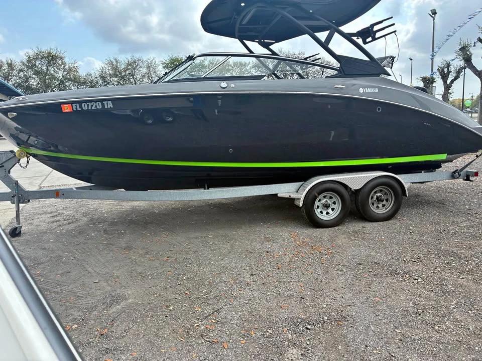 2021 Yamaha 255XE