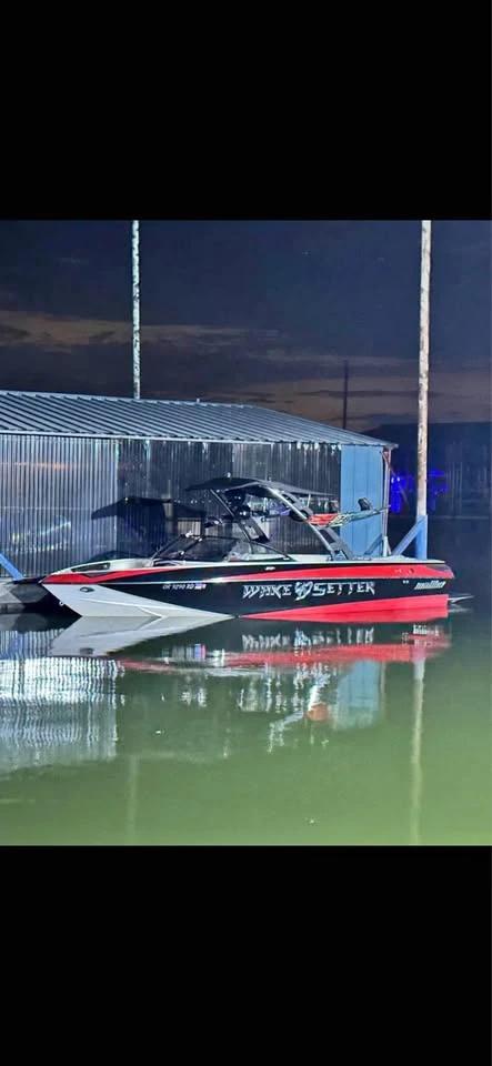 2010 Malibu Wakesetter 23lsv