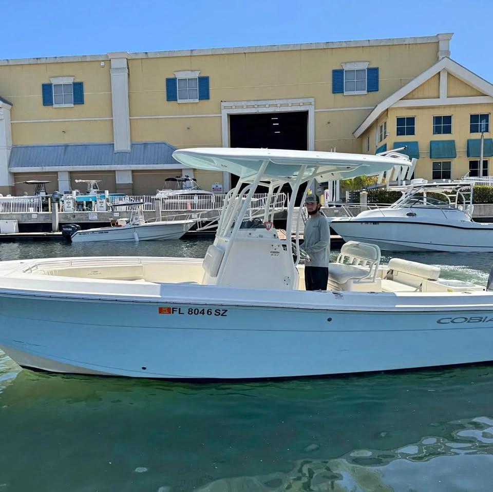 2021 Cobia 237 Center Console