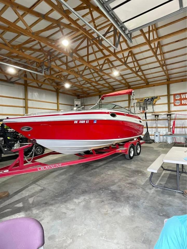 2003 Crowline 230