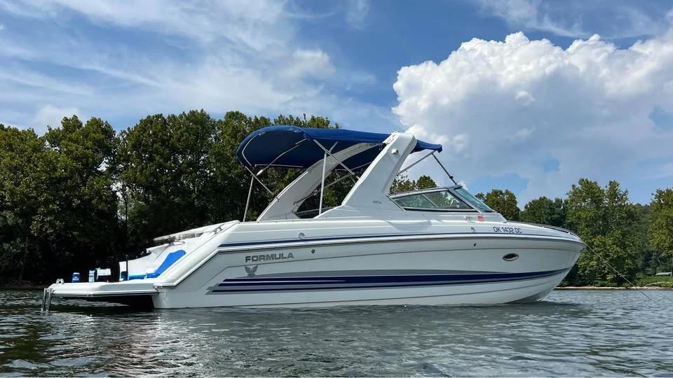 2005 FORMULA 280 BR