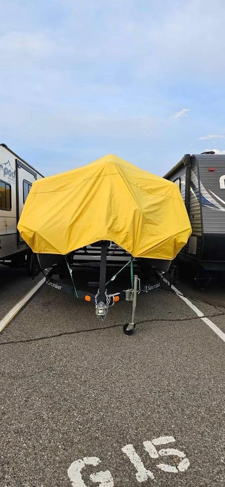 2007 Suncruiser by Lowe Bimini 21 BN214 Bimini