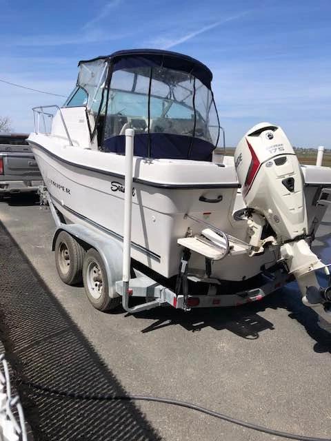 2000 Seaswirl Striper 2100 2100 CC Striper,