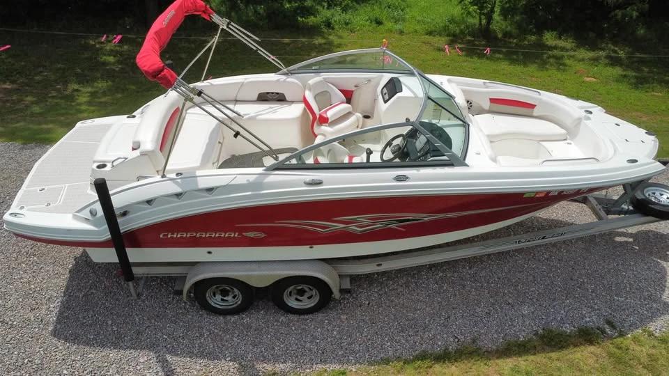 2010 Chaparral Sunesta 244