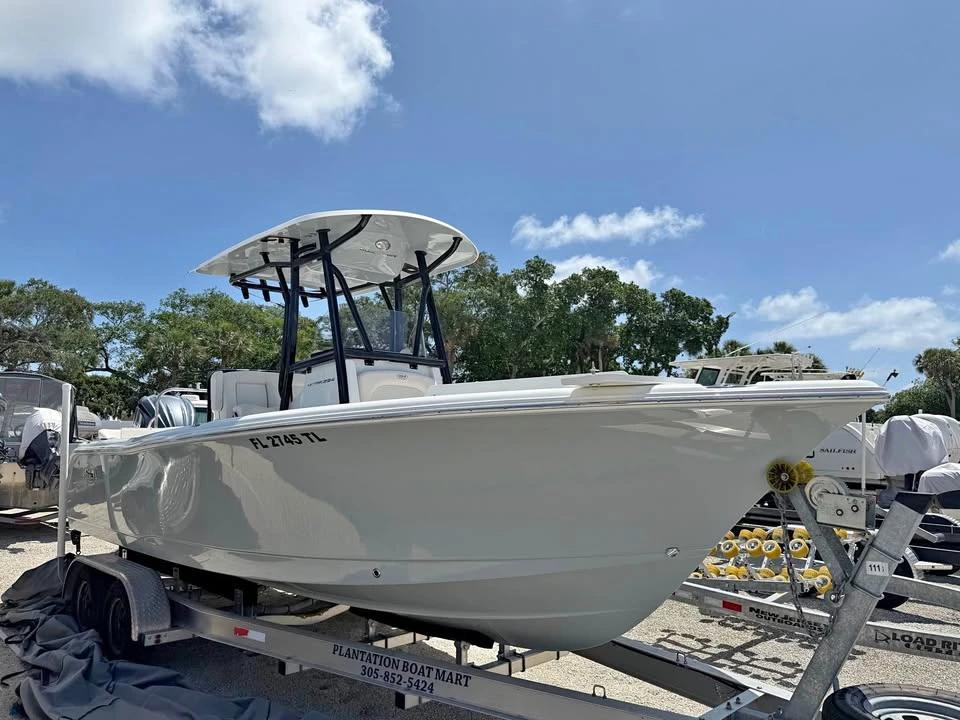 2023 Sea Hunt Ultra 234