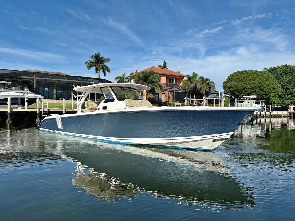 2017 Pursuit S 408