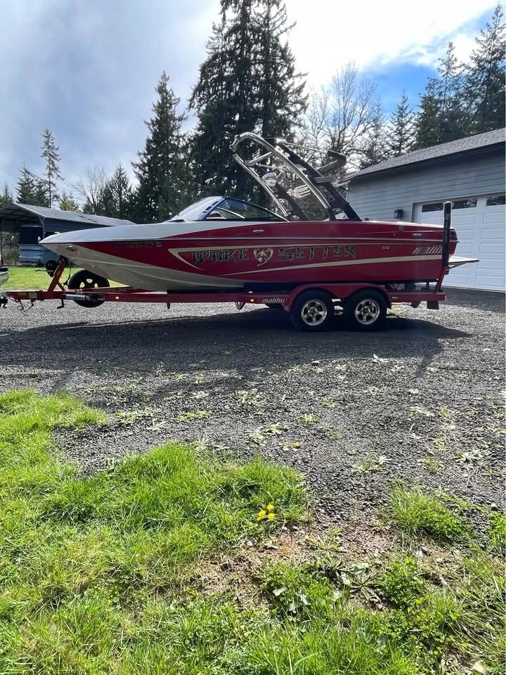 2010 Malibu wakesetter vlx