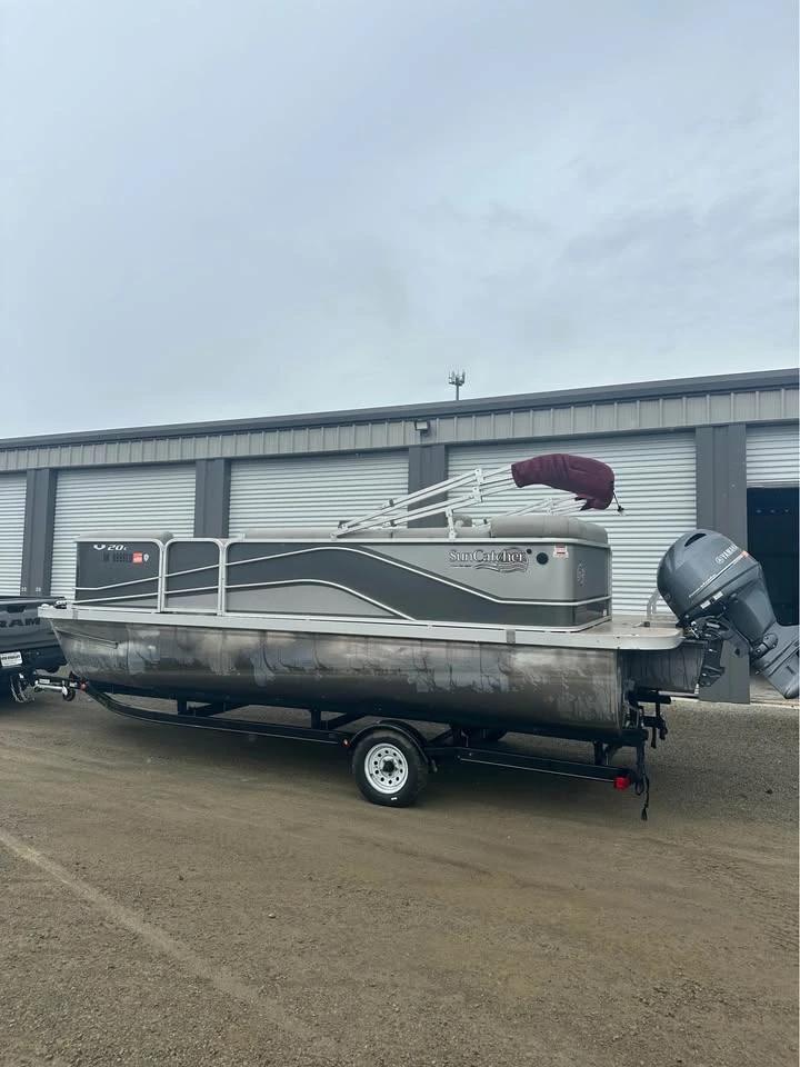 2018 Yamaha G3 Suncatcher V20c