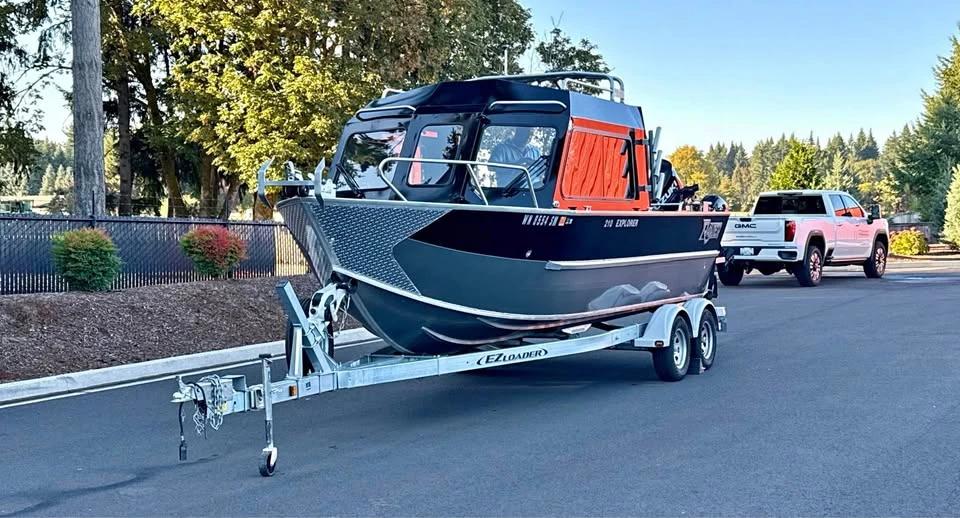 2023 Raider 210 explorer