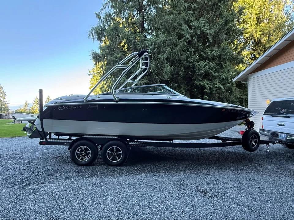 2004 Cobalt 240 Cobalt 240 Bowrider