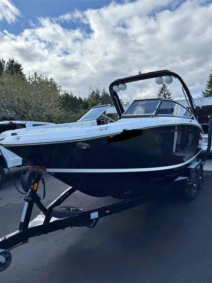 2020 Regal 22 fastdeck Regal 22 FasDeck