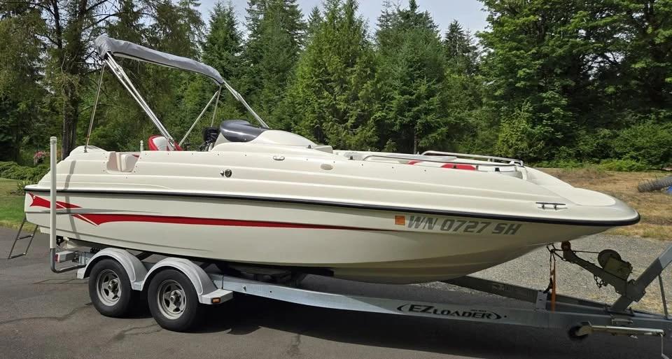 1997 Bayliner Rendezvous 2109 deck boat Bayliner Rendezvous 2109