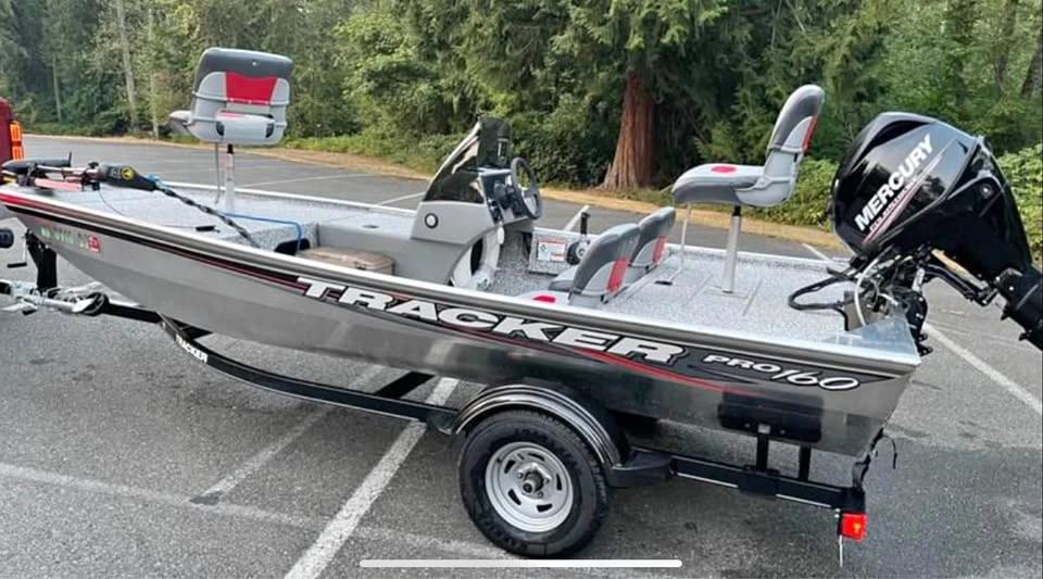 2016 Tracker Pro 160