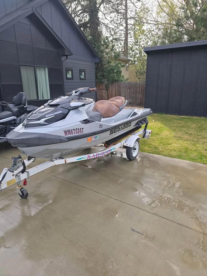 2019 Sea-Doo Jet ski
