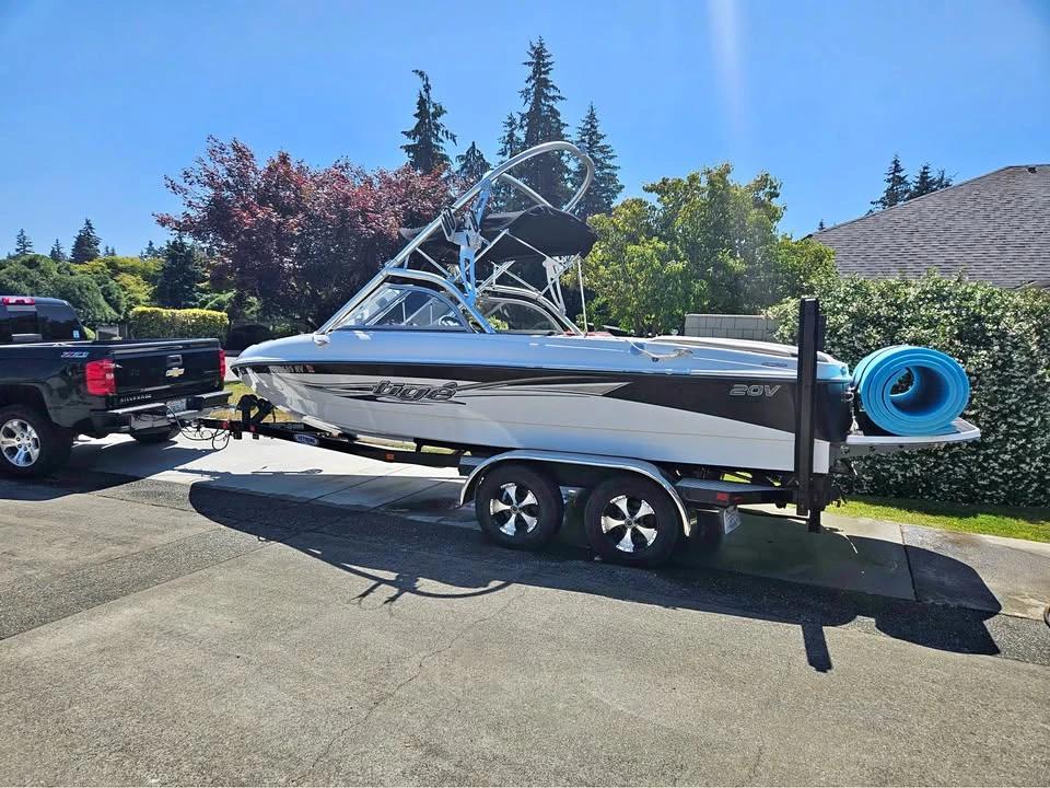 2003 Tigé 20V